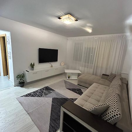Apartament Central Râmnicu Vâlcea Eksteriør bilde