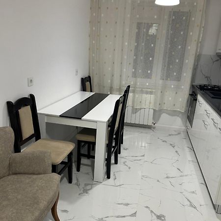 Apartament Central Râmnicu Vâlcea Eksteriør bilde