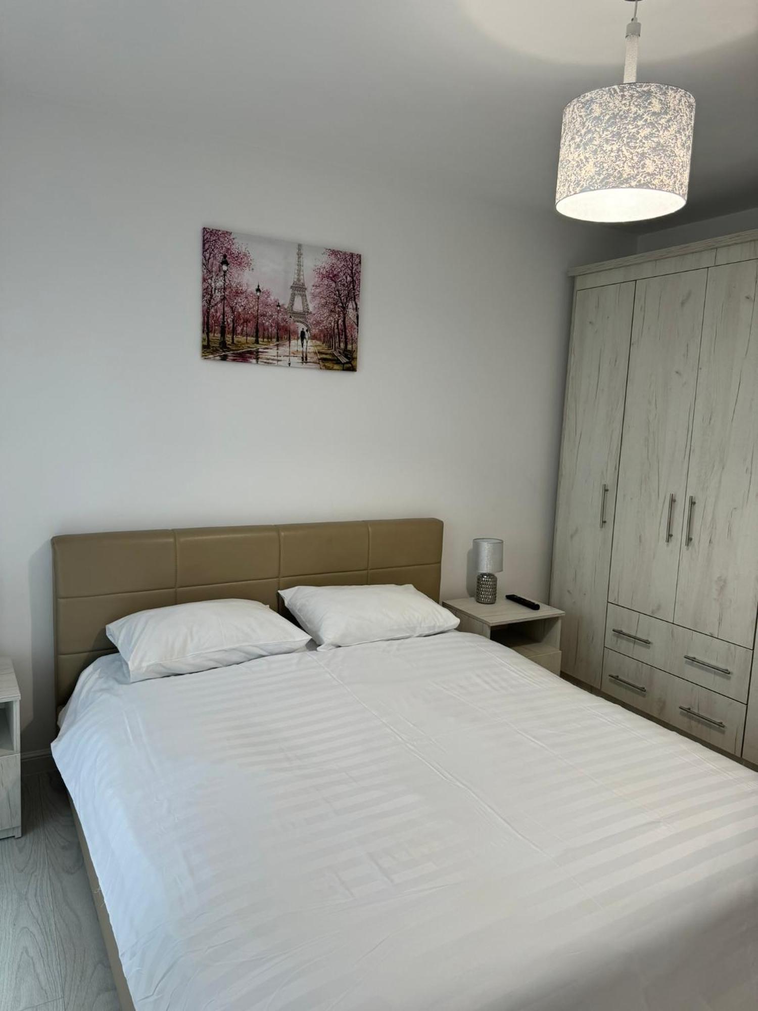 Apartament Central Râmnicu Vâlcea Eksteriør bilde