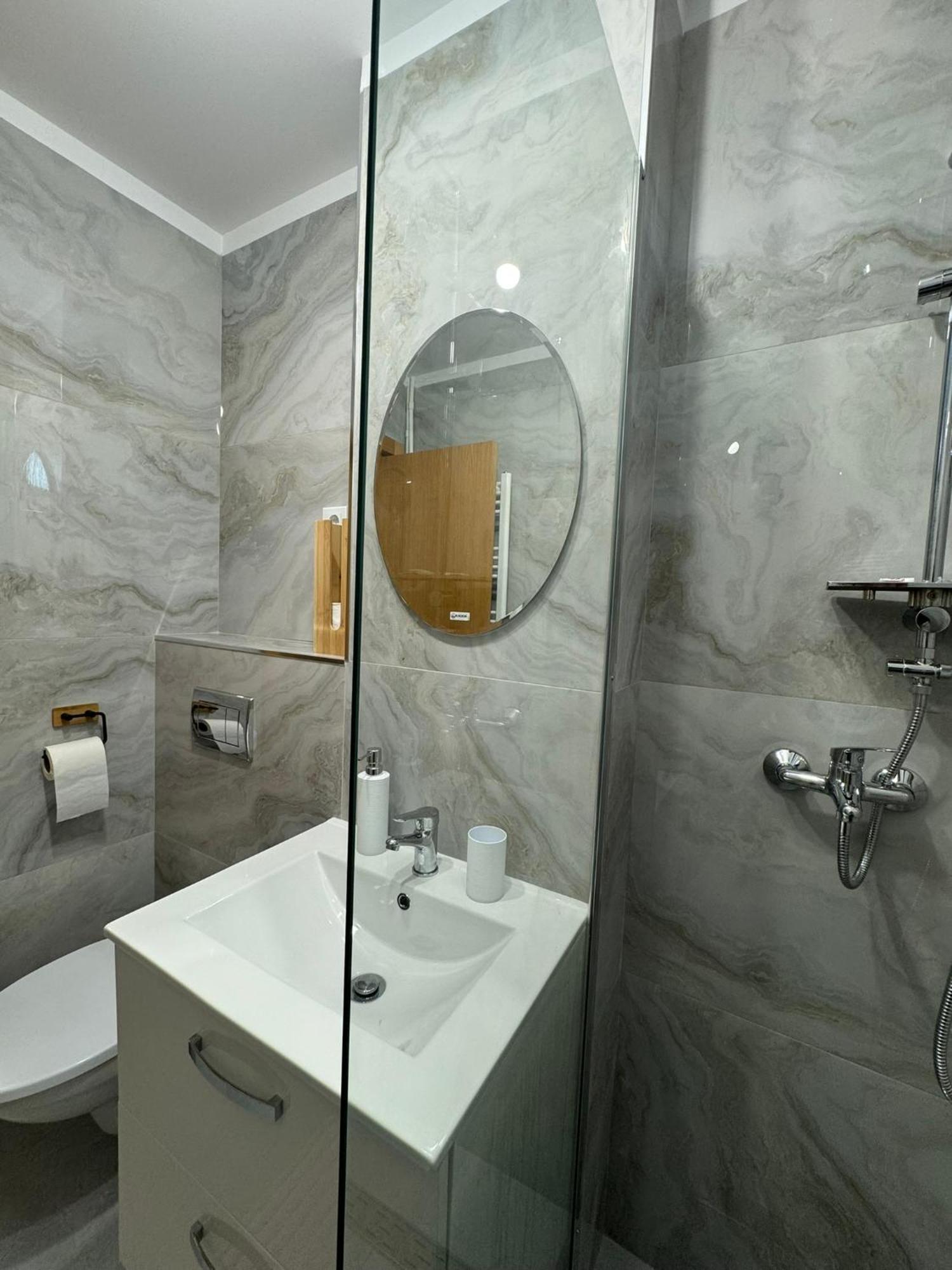 Apartament Central Râmnicu Vâlcea Eksteriør bilde
