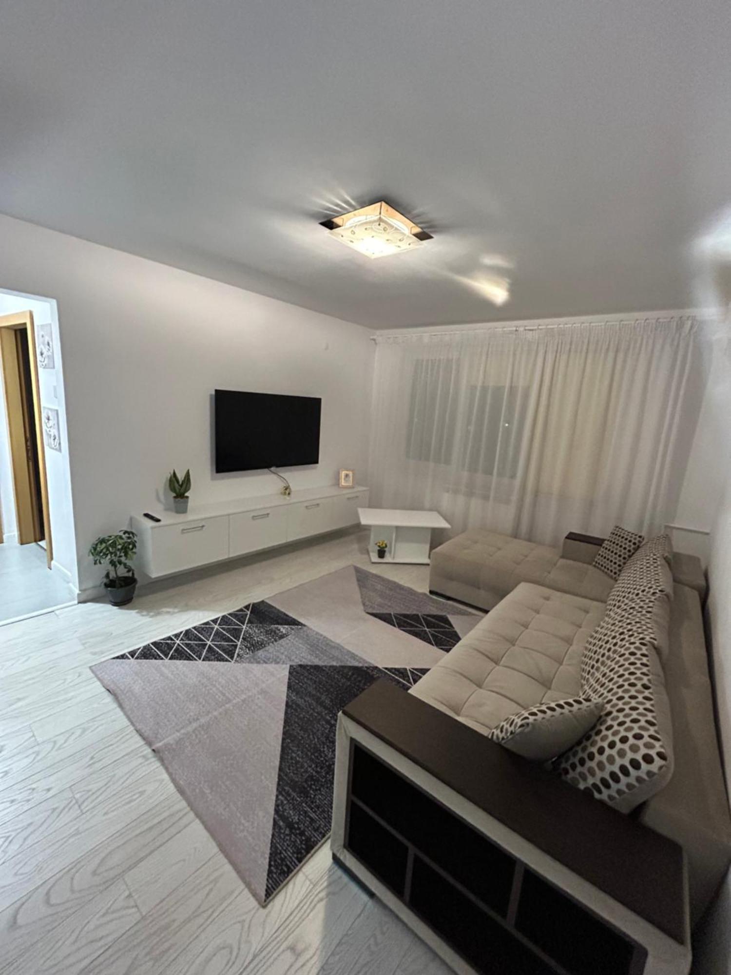 Apartament Central Râmnicu Vâlcea Eksteriør bilde